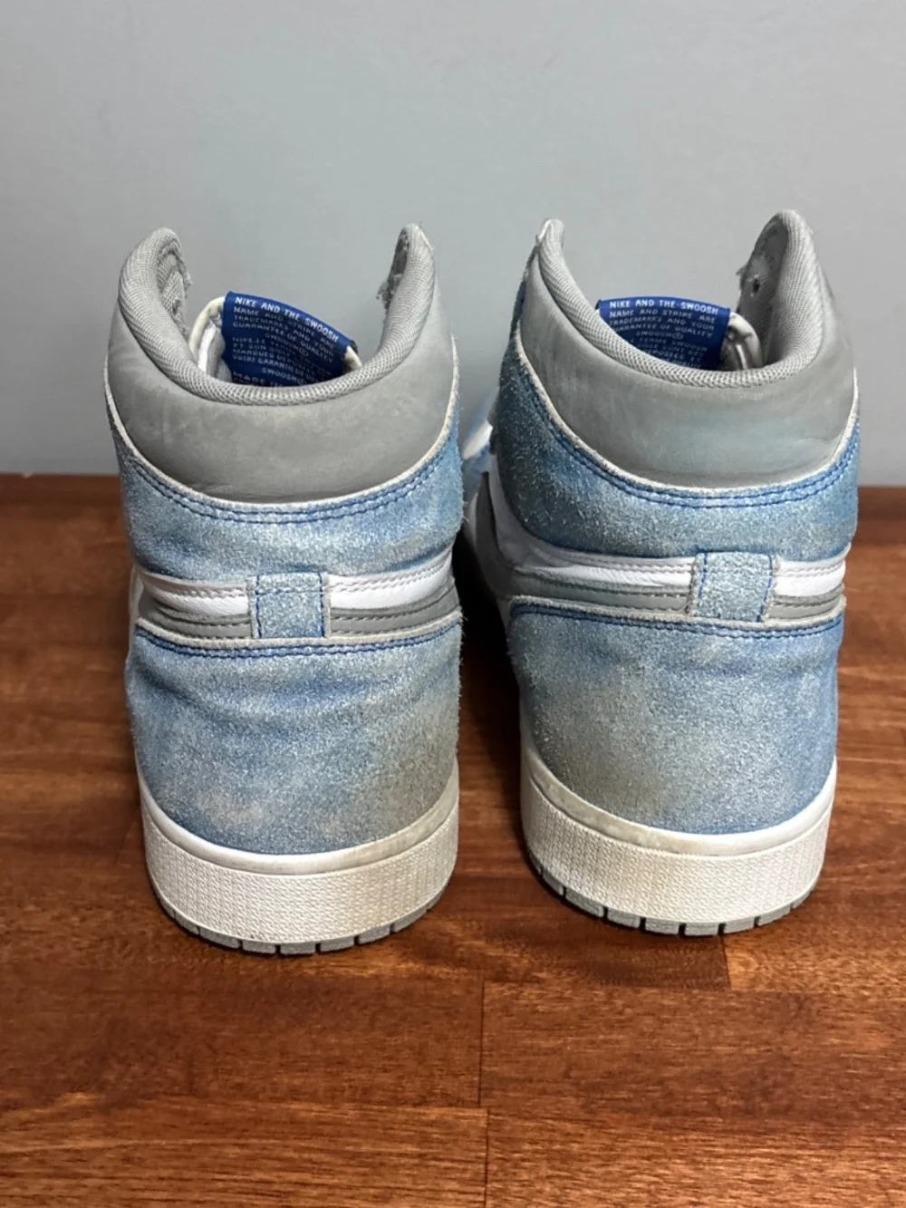 Jordan 1 Retro OG High/Hyper Royal-Smoke Grey 555088-402 US 12M Nike Air Jordan